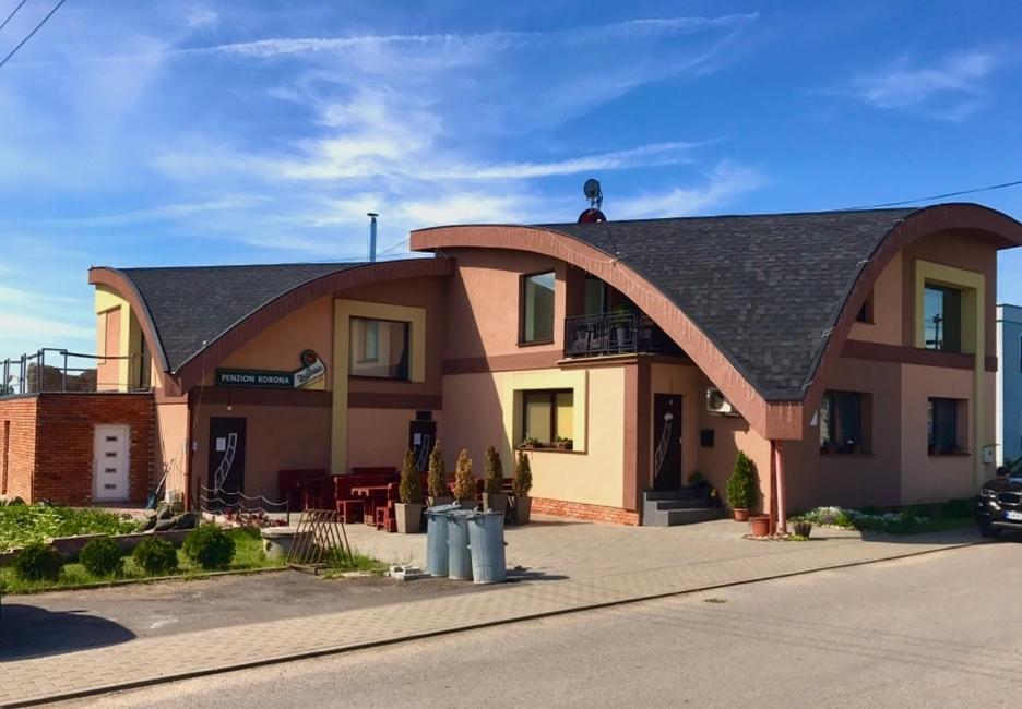 Bed and Breakfast Korona Panzio Blh nad Iplom Esterno foto